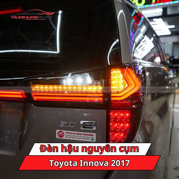 Đèn Hậu Nguyên Cụm Toyota Innova 2017