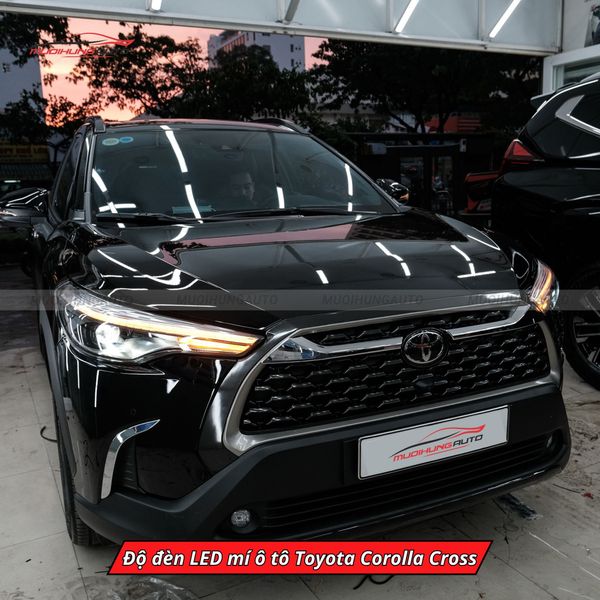 Độ Đèn LED Mí Ô Tô Toyota Corolla Cross