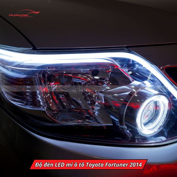 Độ Đèn LED Mí Ô Tô Toyota Fortuner 2014