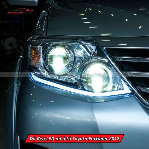 Độ Đèn LED Mí Ô Tô Toyota Fortuner 2012