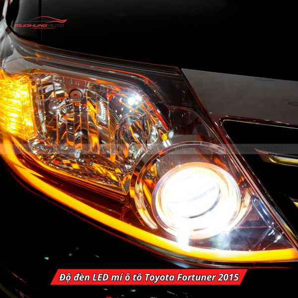 Độ Đèn LED Mí Ô Tô Toyota Fortuner 2015