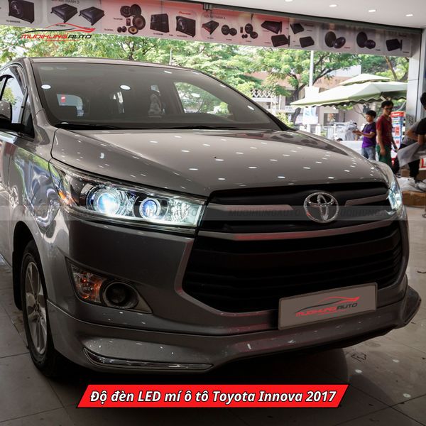 Độ Đèn LED Mí Ô Tô Toyota Innova 2017