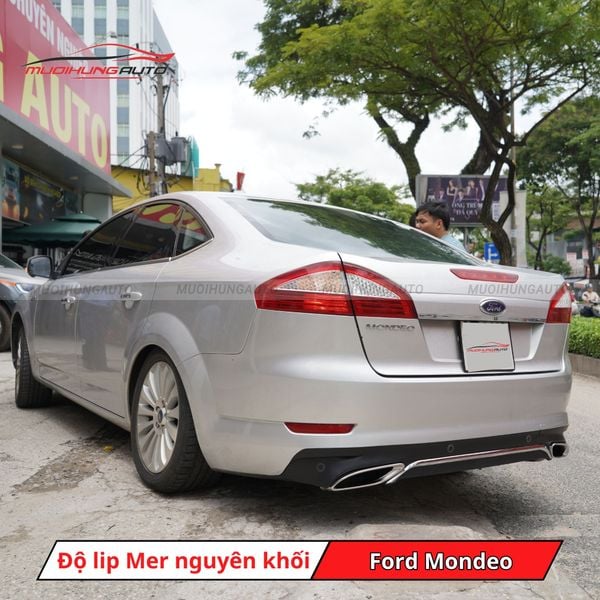Độ Lip Pô Mercedes Nguyên Khối Cho Ford Mondeo