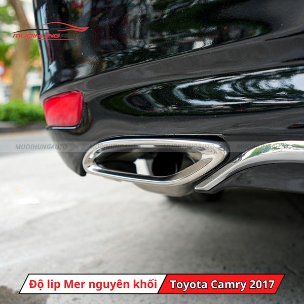 Độ Lip Pô Mercedes Nguyên Khối Cho Toyota Camry 2017