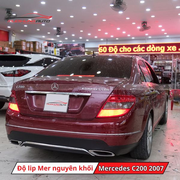Độ Lip Pô Mercedes Nguyên Khối Cho Mercedes C200 2007