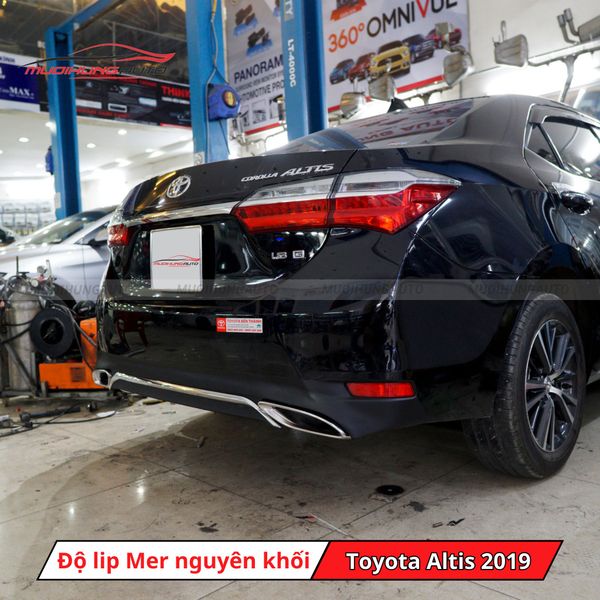 Độ Lip Pô Mercedes Nguyên Khối Cho Toyota Altis 2019