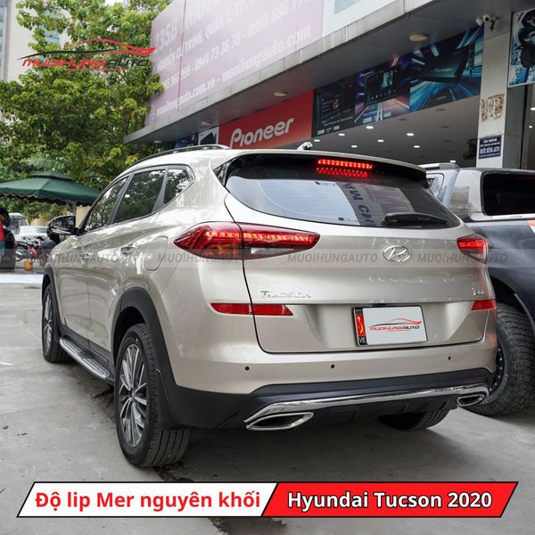 Độ Lip Pô Mercedes Nguyên Khối Cho Hyundai Tucson 2020