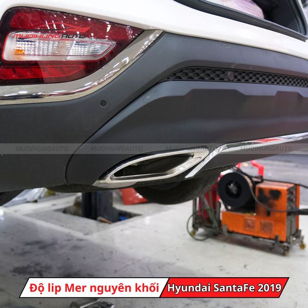 Độ Lip Pô Mercedes Nguyên Khối Cho Hyundai SantaFe 2019