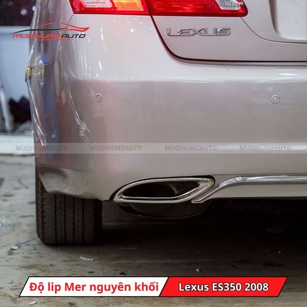 Độ Lip Pô Mercedes Nguyên Khối Cho Lexus ES350 2008