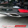 Độ Lip Pô Mercedes Nguyên Khối Cho Toyota Camry 2017
