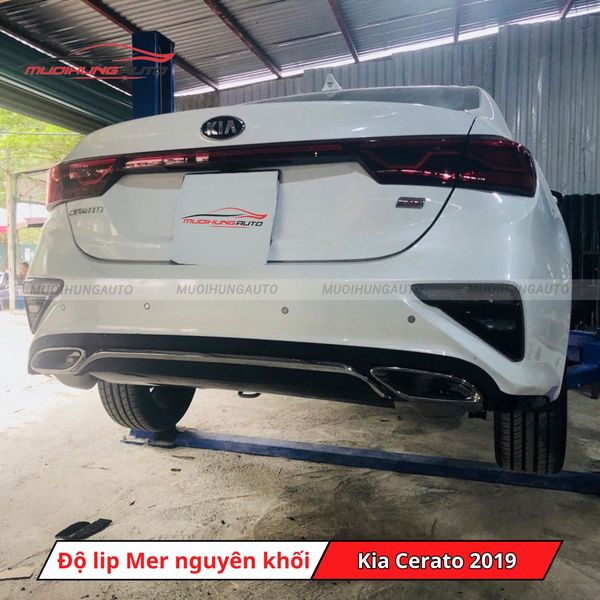 Độ Lip Pô Mercedes Nguyên Khối Cho Kia Cerato 2019