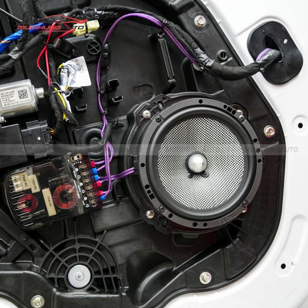 Độ Loa Cánh Ô Tô Kia K5