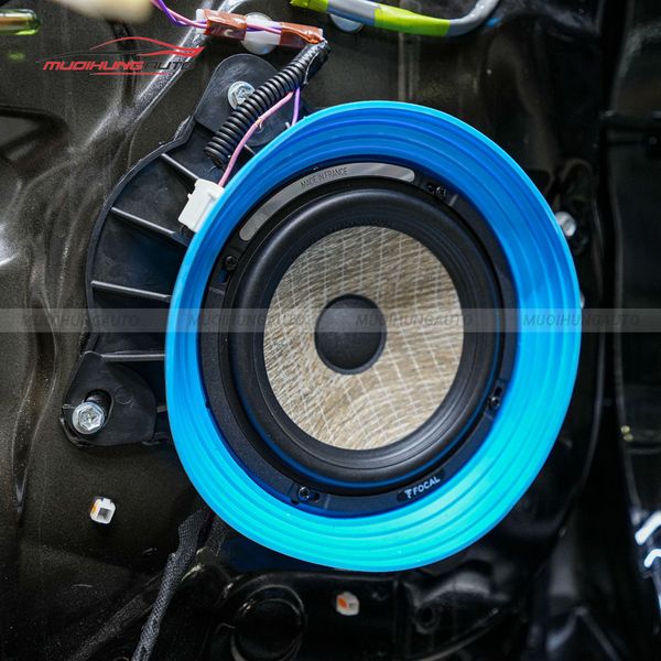 Độ Loa Cánh Ô Tô Lexus ES350