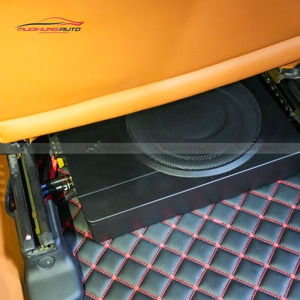 Độ Loa Sub Ford Everest 2010