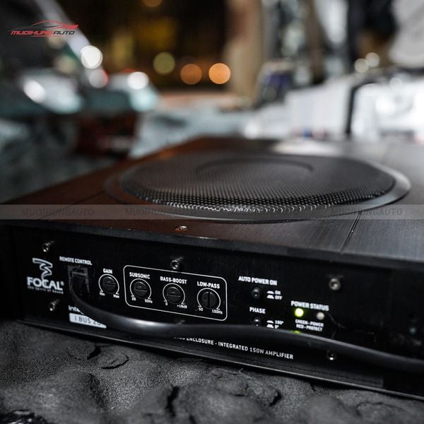 Độ Loa Sub Toyota Fortuner 2014