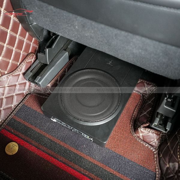 Độ Loa Sub Subaru Forester 2022