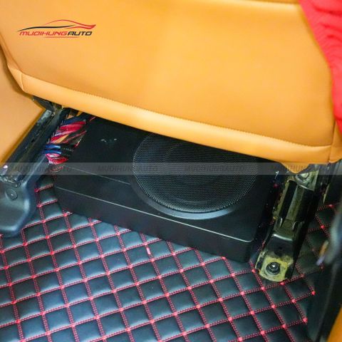 Độ loa sub Ford Everest 2010