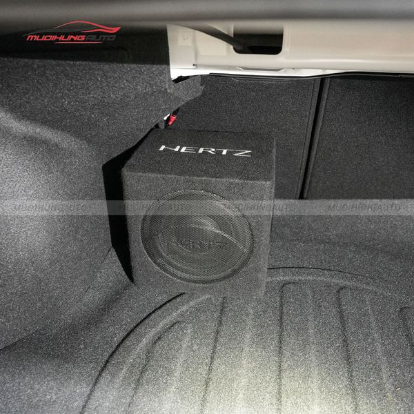 Độ Loa Sub Hyundai Elantra 2023