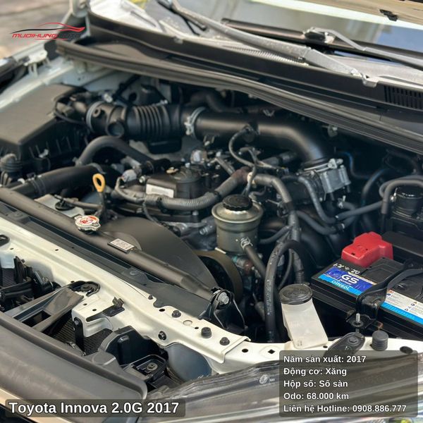 Toyota Innova 2.0G - 2017