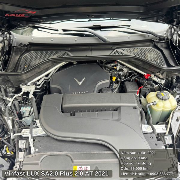 Vinfast LUX SA2.0 Plus 2.0 AT - 2021