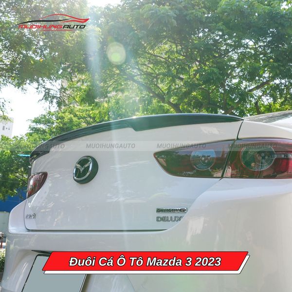 Đuôi Cá Ô Tô Mazda 3 2023