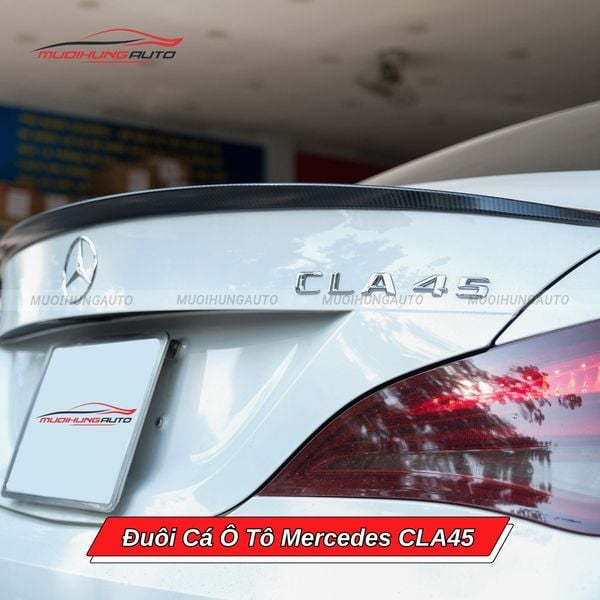 Đuôi Cá Ô Tô Mercedes CLA45