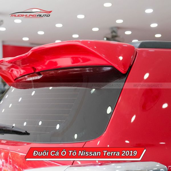 Đuôi Cá Ô Tô Nissan Terra 2019
