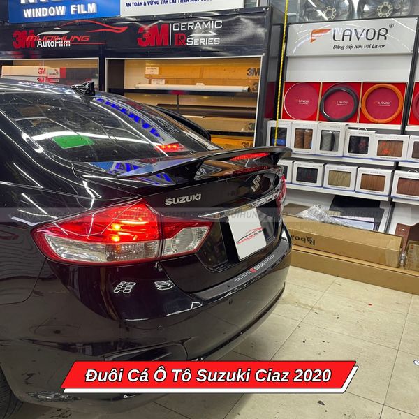 Đuôi Cá Ô Tô Suzuki Ciaz 2020