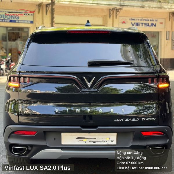 Vinfast LUX SA2.0 Plus