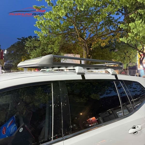 Baga Mui Xe Vinfast VF MPV 7 2026