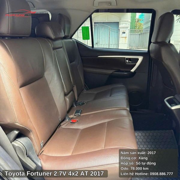 Toyota Fortuner 2.7V 4x2 AT - 2017