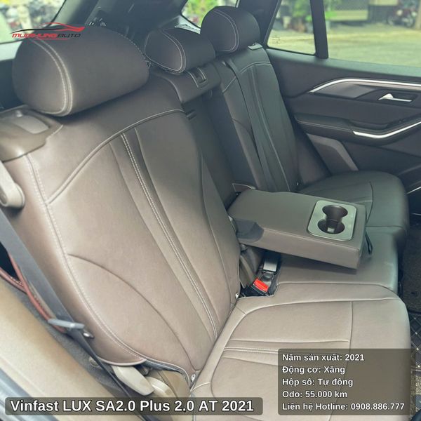 Vinfast LUX SA2.0 Plus 2.0 AT - 2021