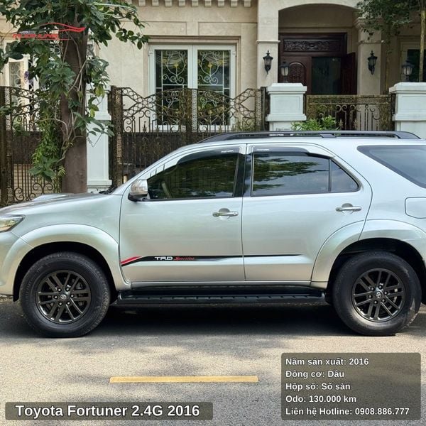 Toyota Fortuner 2.4G - 2016