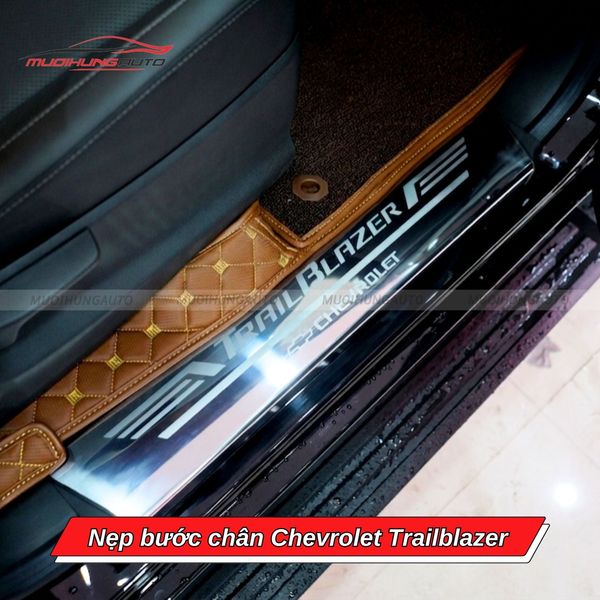Nẹp Bước Chân Chevrolet Trailblazer
