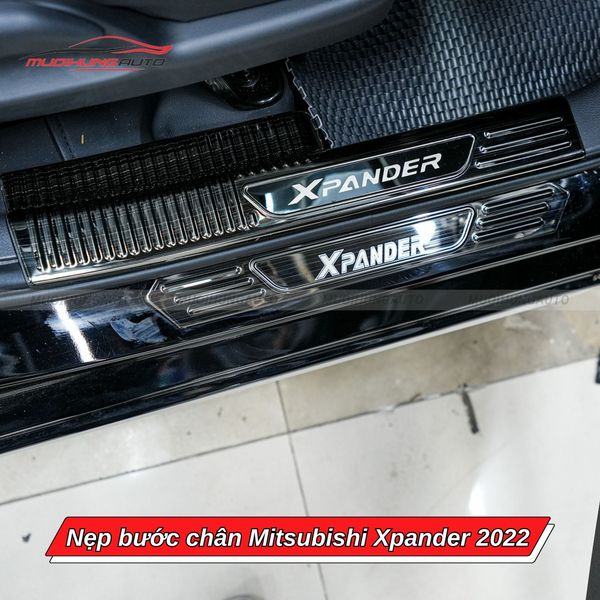 Nẹp Bước Chân Mitsubishi Xpander 2022