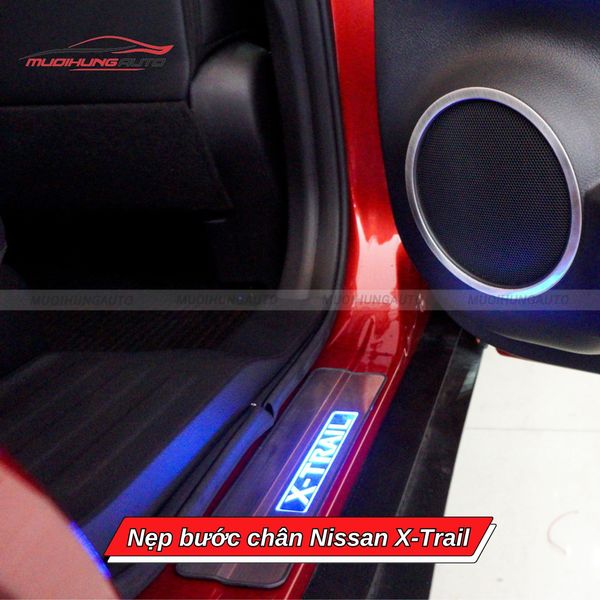 Nẹp Bước Chân Nissan X-Trail