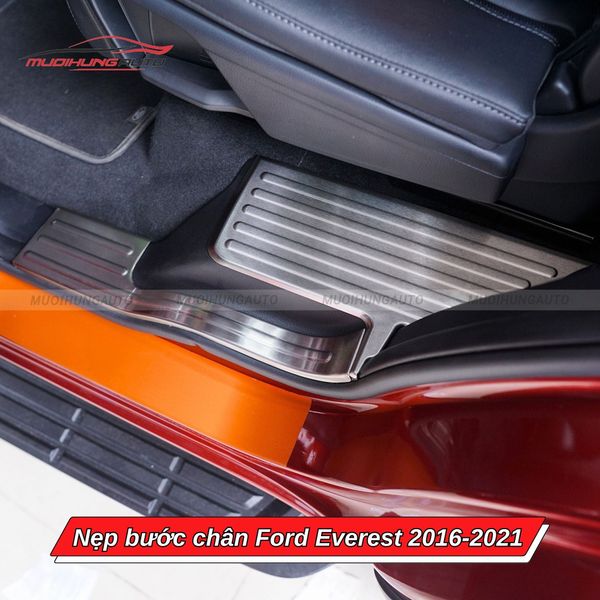 Nẹp Bước Chân Ford Everest 2016-2021
