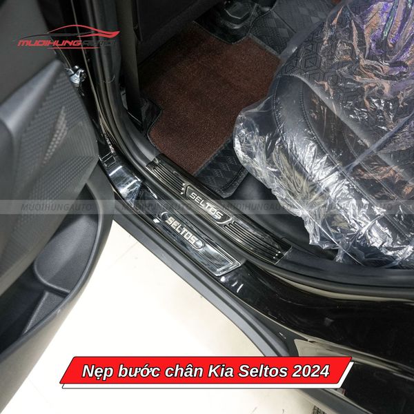Nẹp Bước Chân Kia Seltos 2024