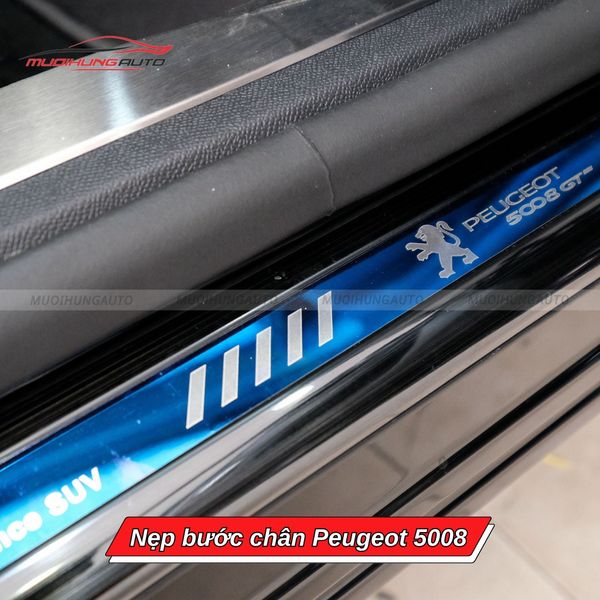 Nẹp Bước Chân Peugeot 5008