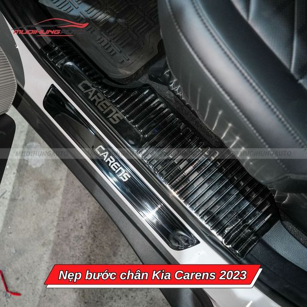 Nẹp Bước Chân Kia Carens 2023