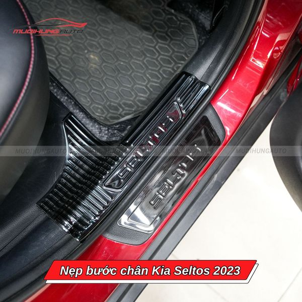 Nẹp Bước Chân Kia Seltos 2023
