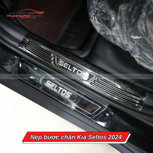 Nẹp Bước Chân Kia Seltos 2024