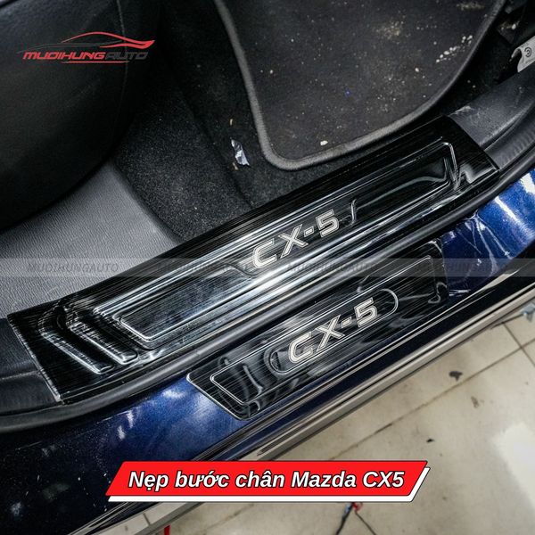 Nẹp Bước Chân Mazda CX5