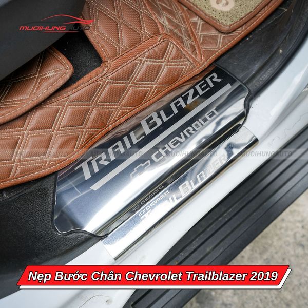 Nẹp Bước Chân Chevrolet Trailblazer 2019
