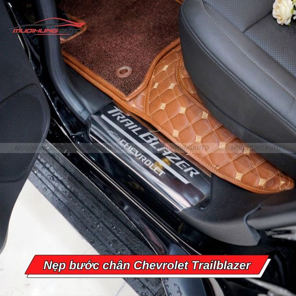 Nẹp Bước Chân Chevrolet Trailblazer