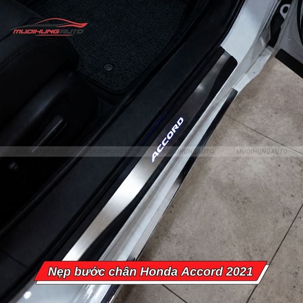 Nẹp Bước Chân Honda Accord 2021