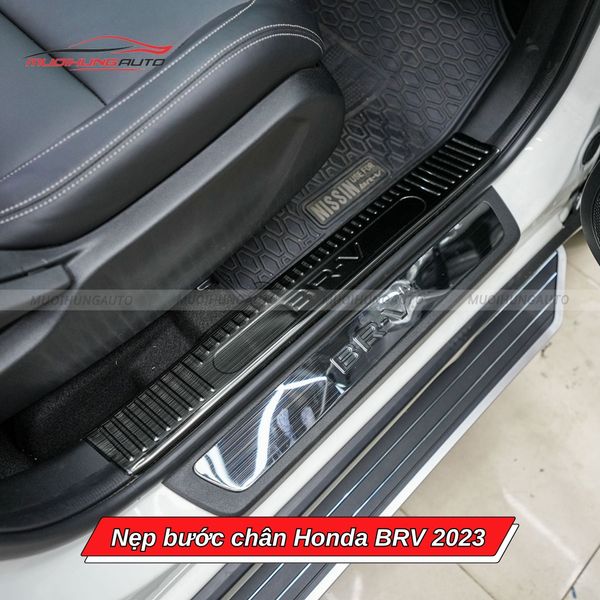 Nẹp Bước Chân Honda BRV 2023