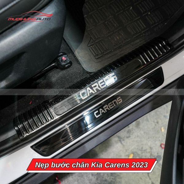 Nẹp Bước Chân Kia Carens 2023