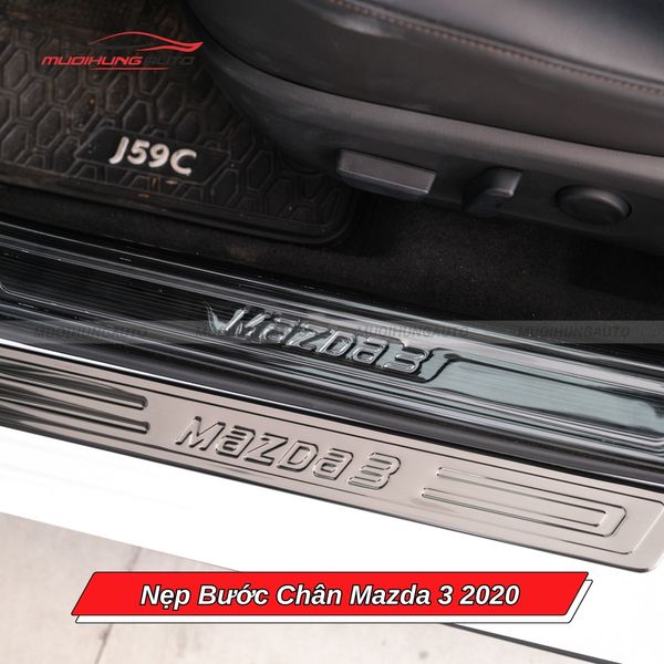 Nẹp Bước Chân Mazda 3 2020