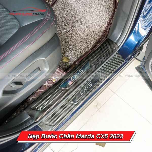 Nẹp Bước Chân Mazda CX5 2023
